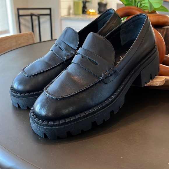 Free People Shoes - Free People Lyra Lug Sole Loafers